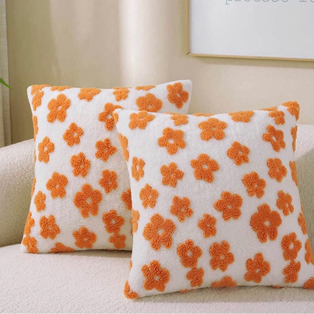 AmHoo decorative accent pillow